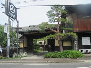 va4573@.jpg