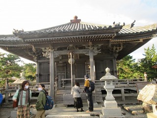 vn6637.jpg